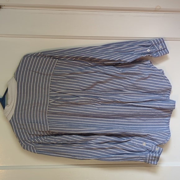 American Eagle Oversized Button-Up Shirt - Picture 3 of 3